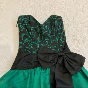 Vintage 80s Gunne Sax prom formal green boned bodice deadstock 30” bust